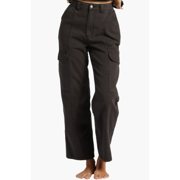 Billabong | NWT "Wall To Wall" High Waisted Cargo Jeans - Picture 1 of 12